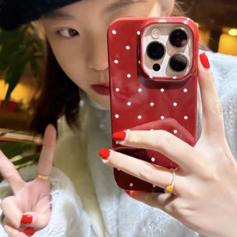 飞虎胜ins复古红波点适用iPhone16promax苹果15女14手机壳软13/12