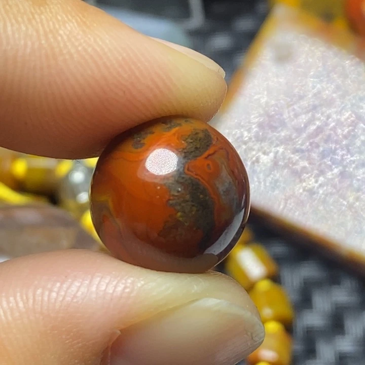 玛瑙/玉髓颈饰未镶嵌幸***释