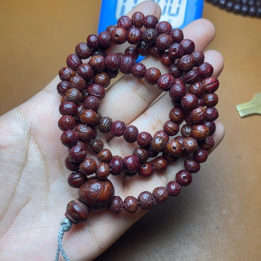 云***舒玻璃颈饰啦啦啦啦啦