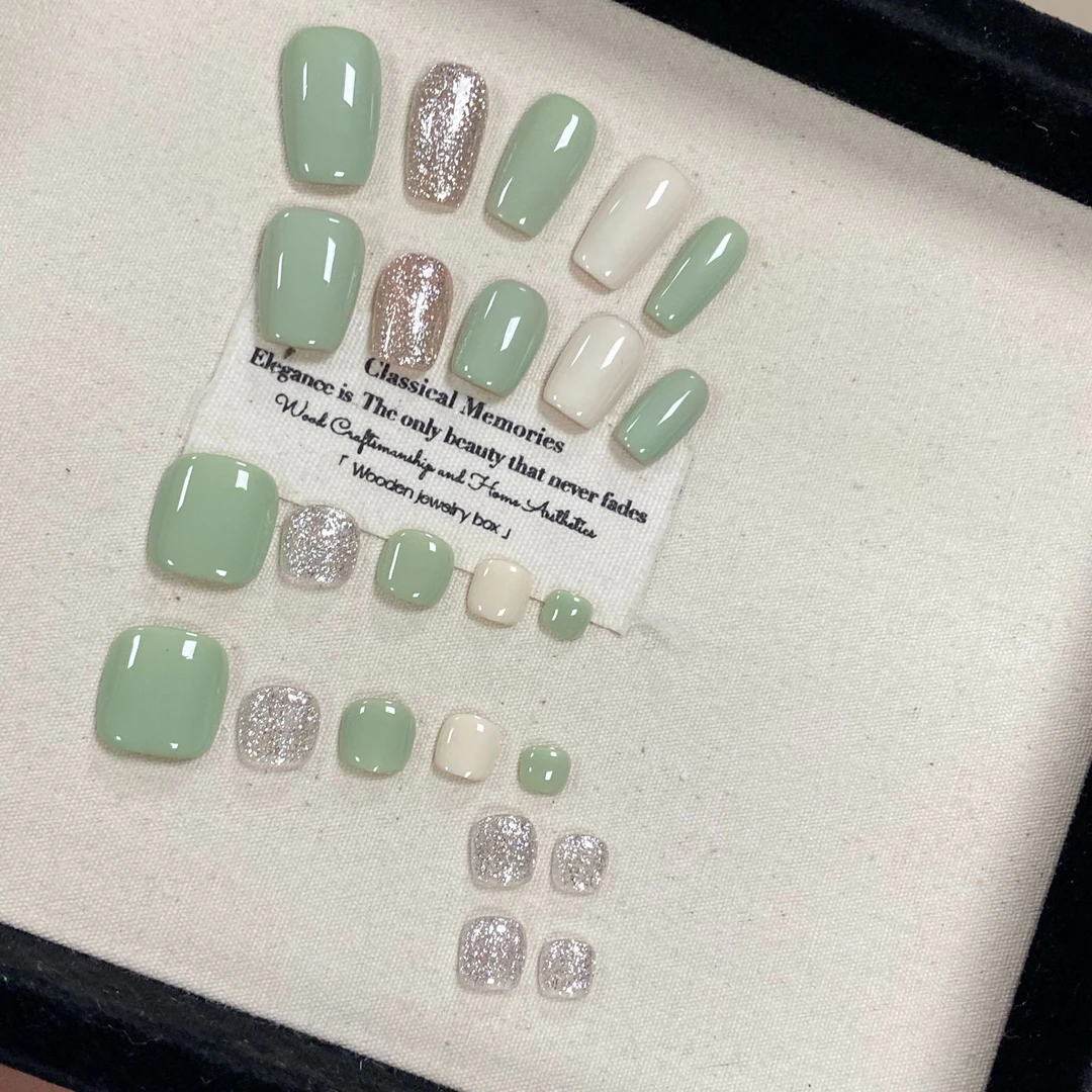 高货体验【秘萤】纯手工短款轻奢穿戴甲（送铁盒+高级工具包）