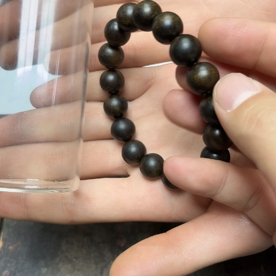 大叶紫檀（黑酸枝木类）