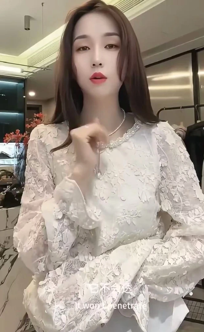 Z复古立体钩花长袖衬衫女2025春高端气质重工钉珠圆领小衫上衣