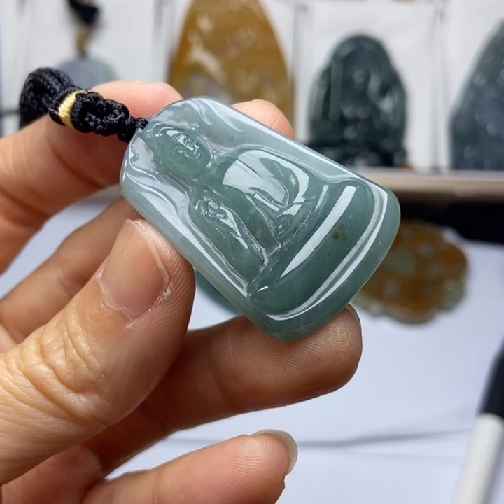 翡翠未镶嵌挂件翡翠