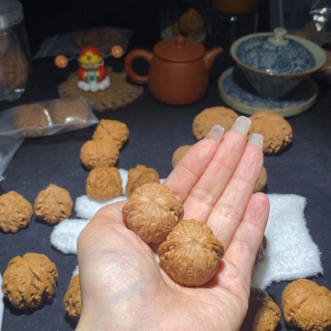 文玩核桃吊坠小*慧铁锤妹妹34