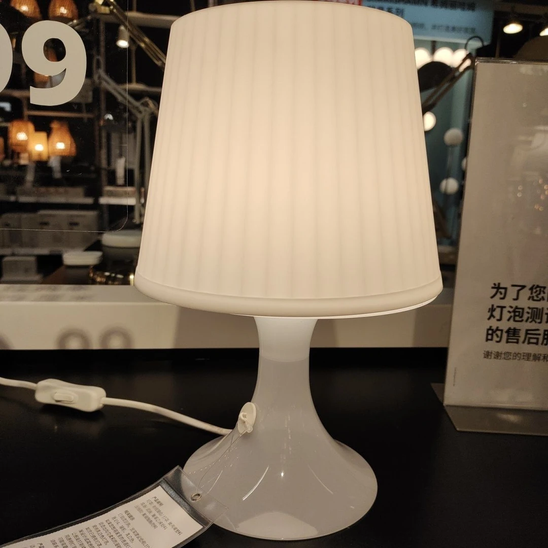 卧室床头创意小台灯