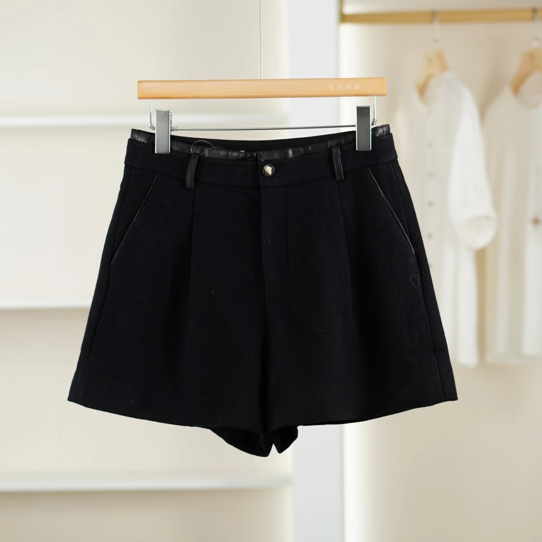 麦迪尚品【芭】51205244 春秋时尚简约外搭呢料短裤品牌女装