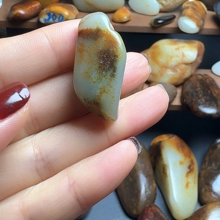 未镶嵌和田玉（糖玉）珠宝奇石和田玉10克