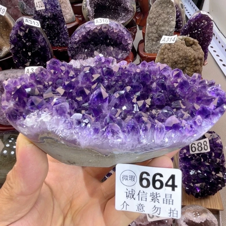 未镶嵌大型摆件（非配饰）水晶