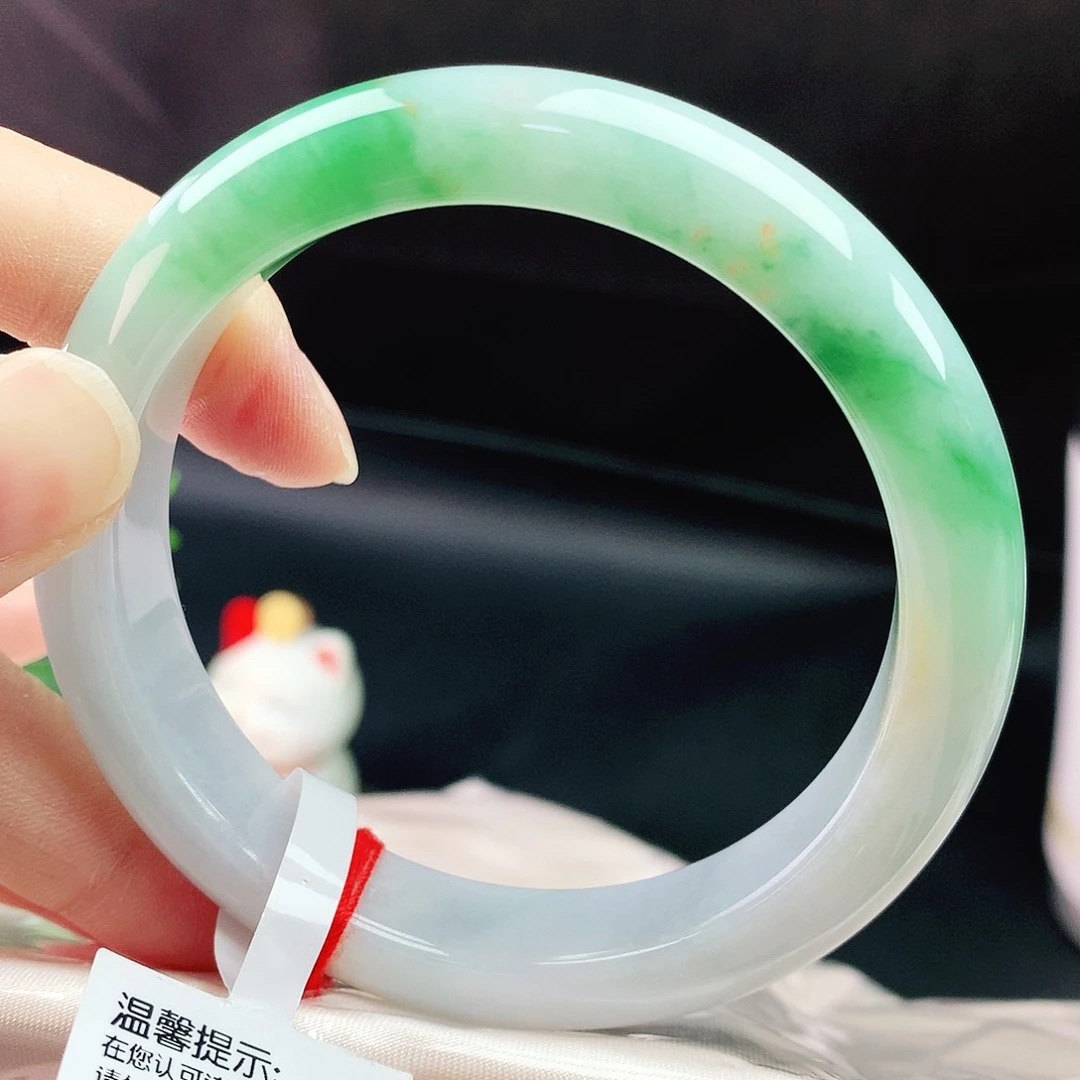 未镶嵌手镯翡翠57+圈