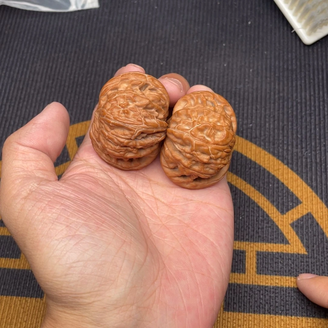 阿***活文玩核桃吊坠磨盘