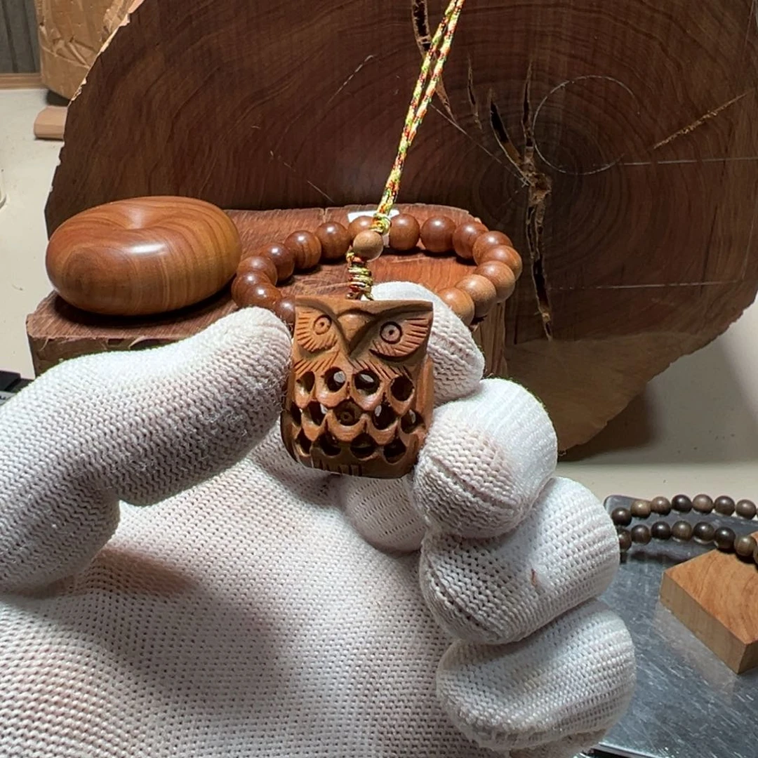 檀香木吊坠猫头鹰