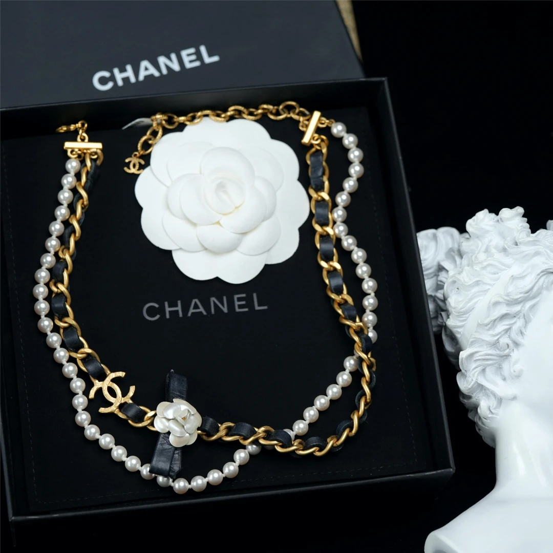 95新 Chanel/香奈儿 柚礼中古/香奈儿皮穿珍珠蝴蝶结项链LZ504192