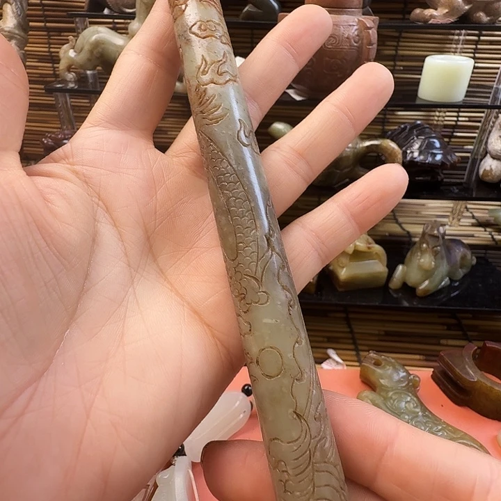 和田玉未镶嵌颈饰和****?