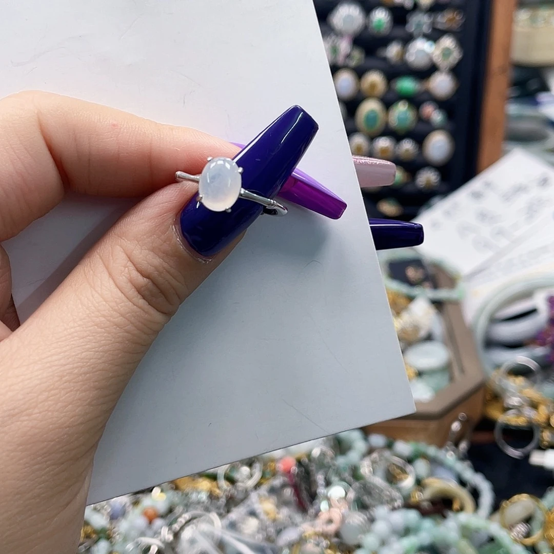 翡翠挂件未镶嵌天然翡翠Ａ货