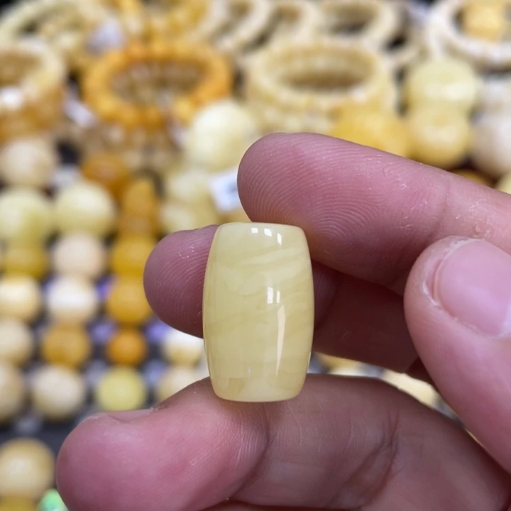裸石蜜蜡未镶嵌12*19mm