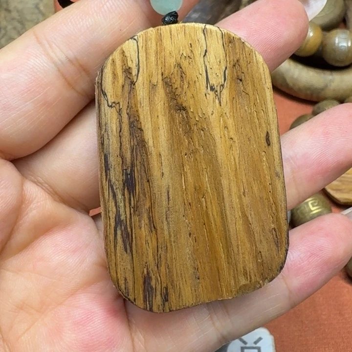 大叶紫檀（黑酸枝木类）