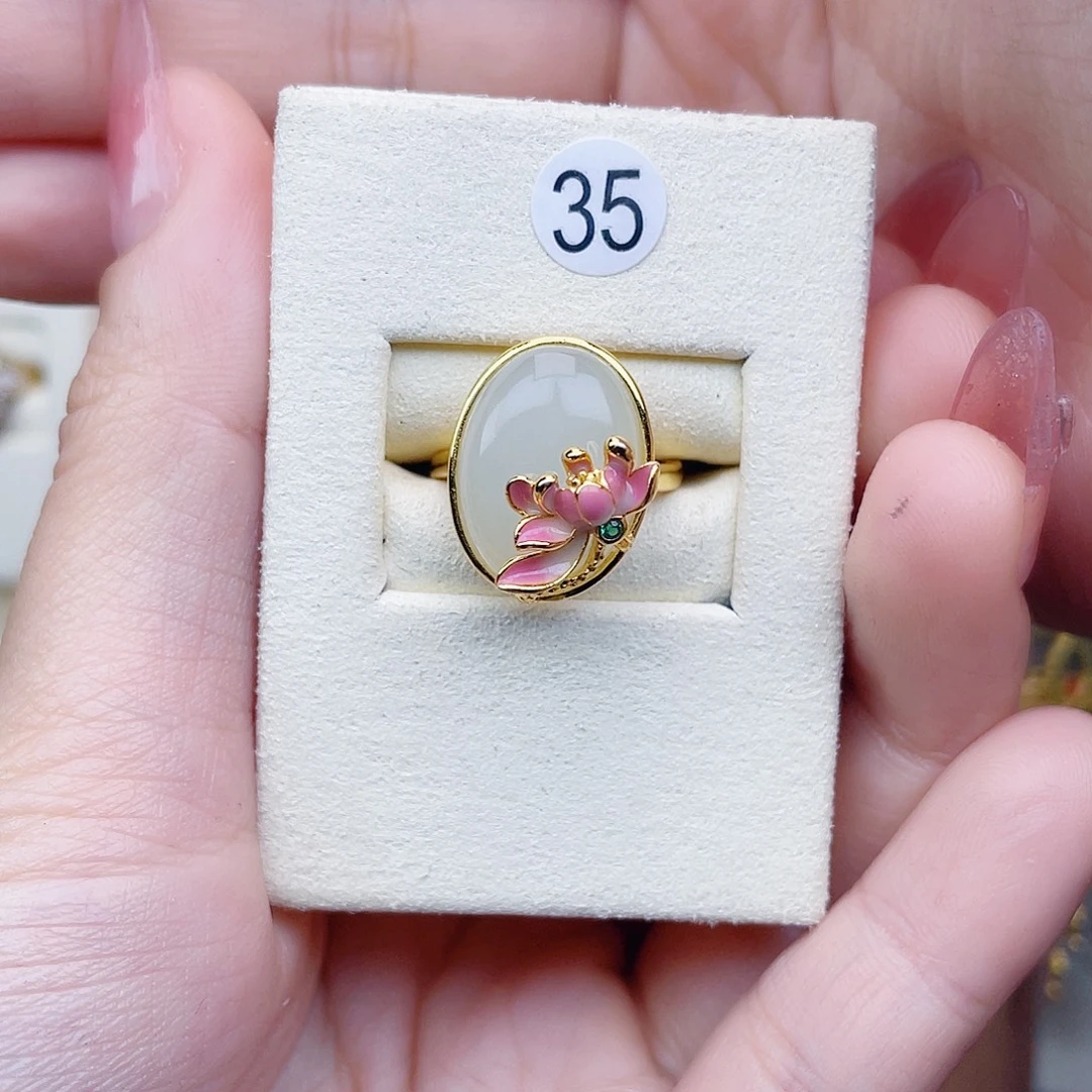 快***贝和田玉银S925镀金镶嵌戒指