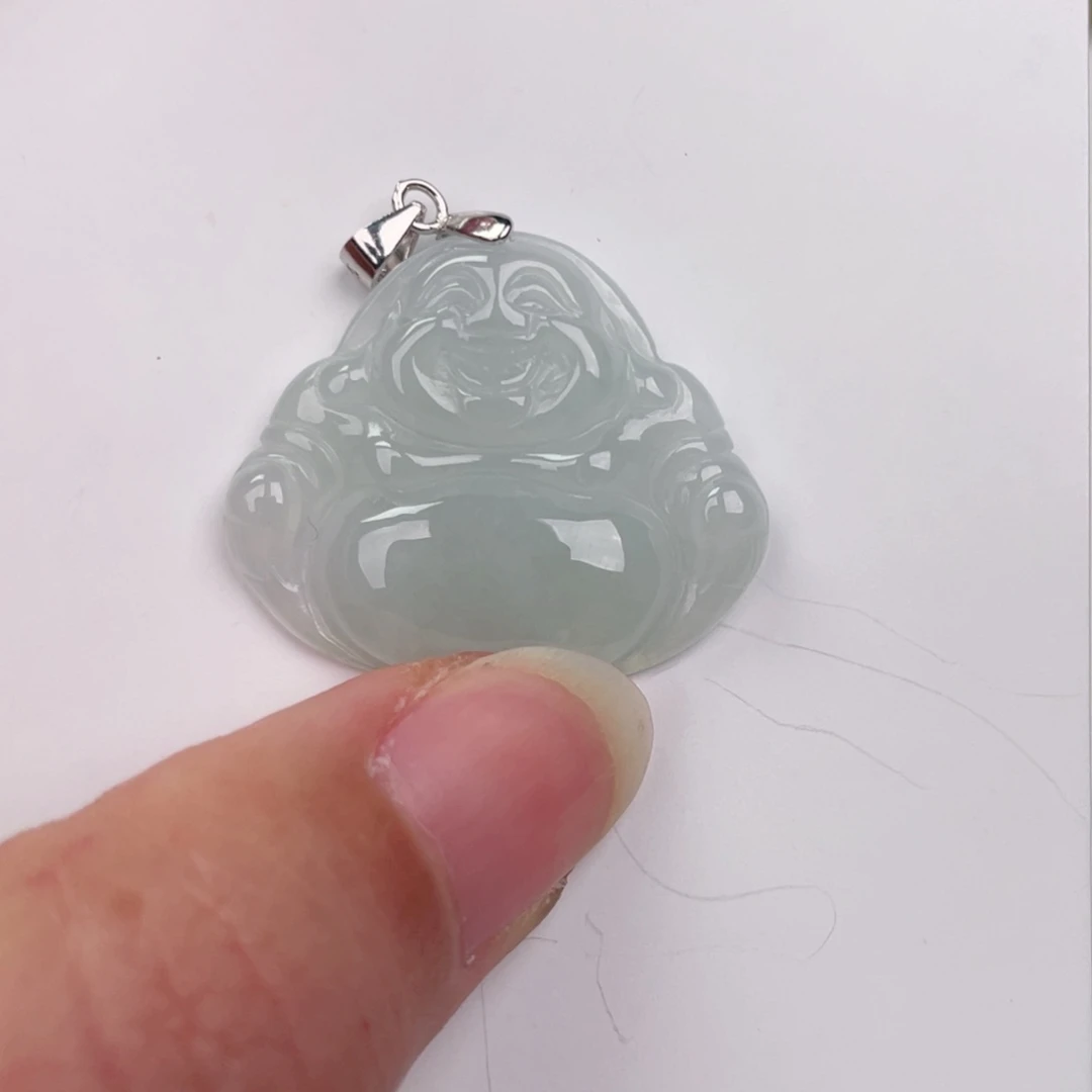 翡翠未镶嵌颈饰佛公