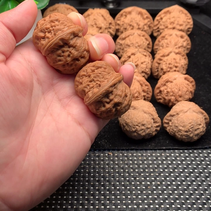 文玩核桃把件41元宝