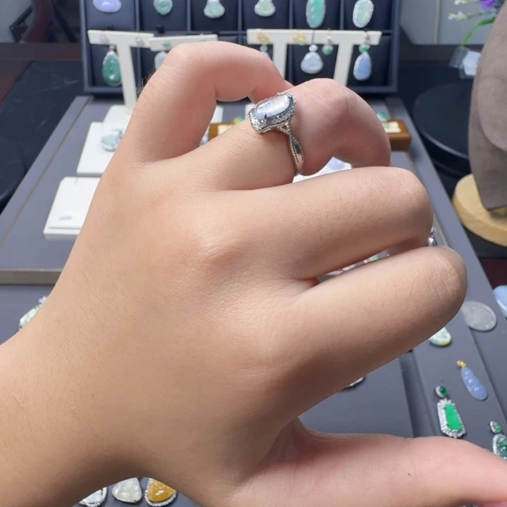 颈饰银S925镶嵌翡翠