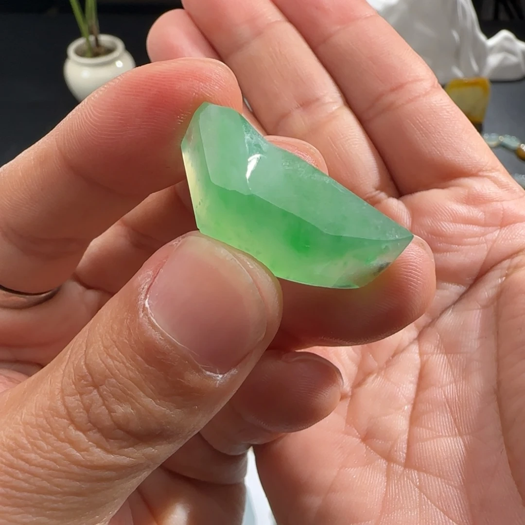 定制翡翠未镶嵌定制翡翠未镶嵌