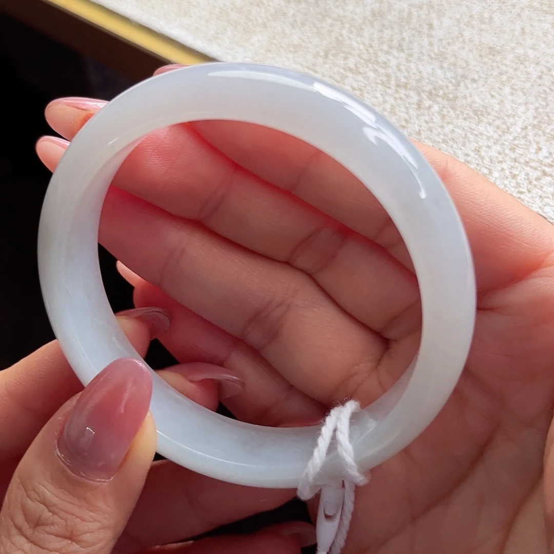 翡翠未镶嵌手镯手镯