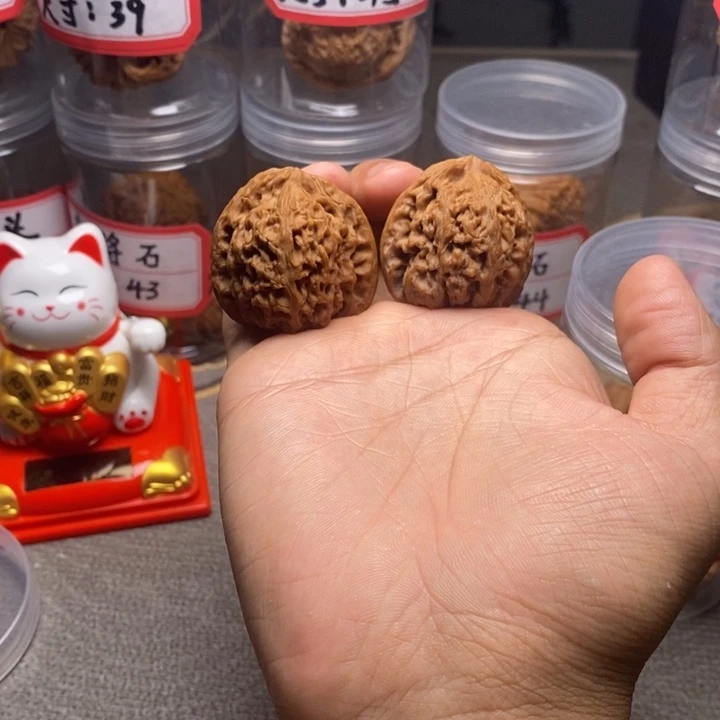 文玩核桃三角疆38尺