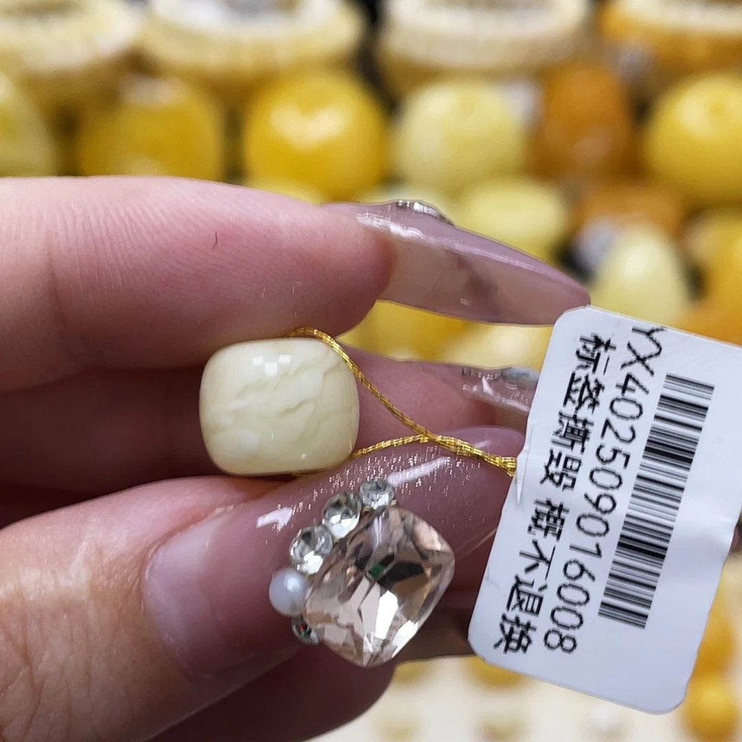 裸石蜜蜡未镶嵌11*9.4mm浓蜡妖花老型皮色