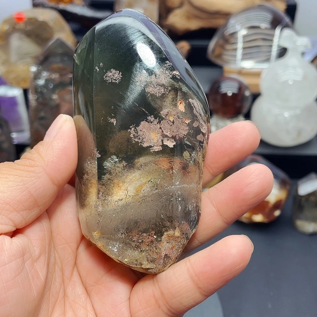 未镶嵌水晶大型摆件（非配饰）