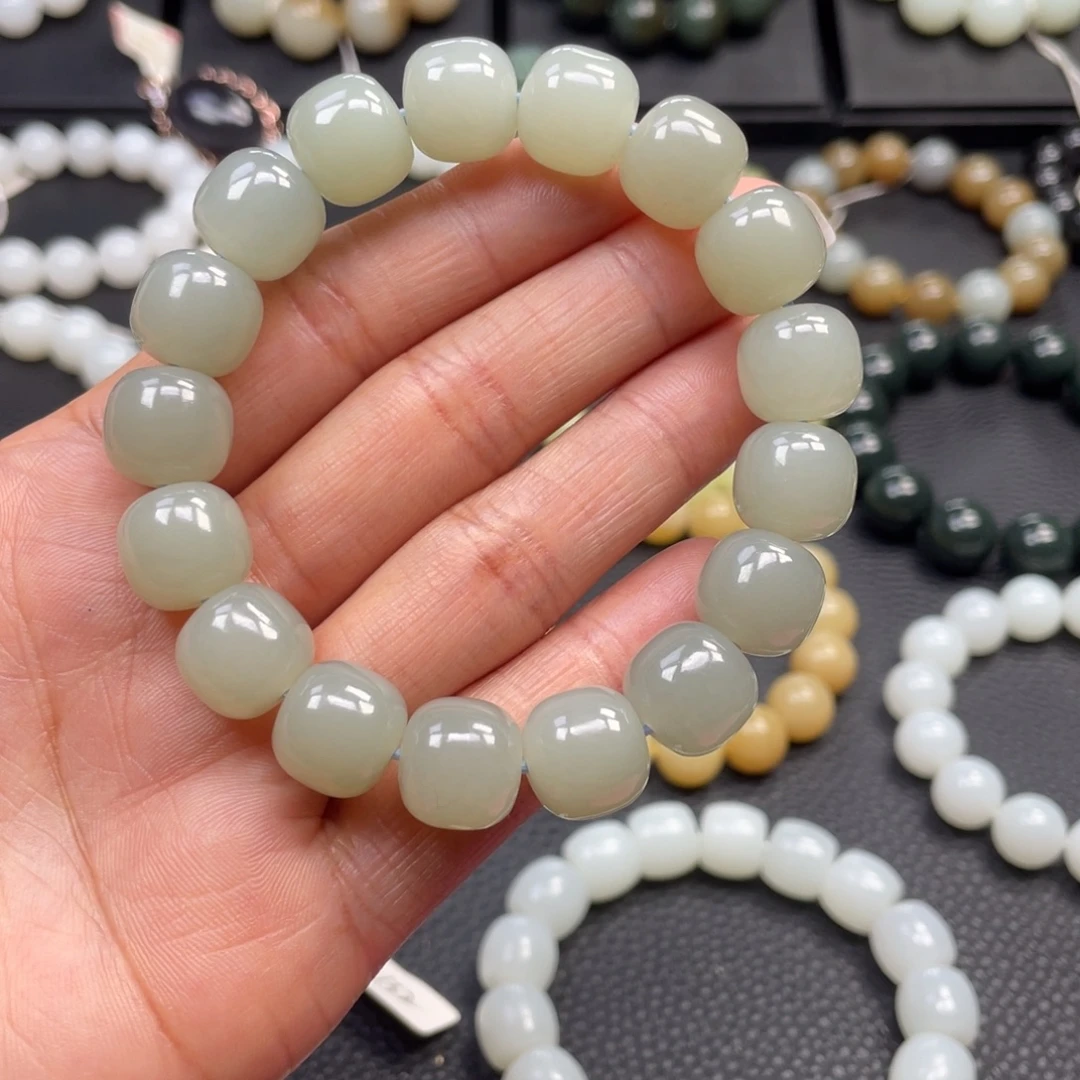 和田玉未镶嵌手链