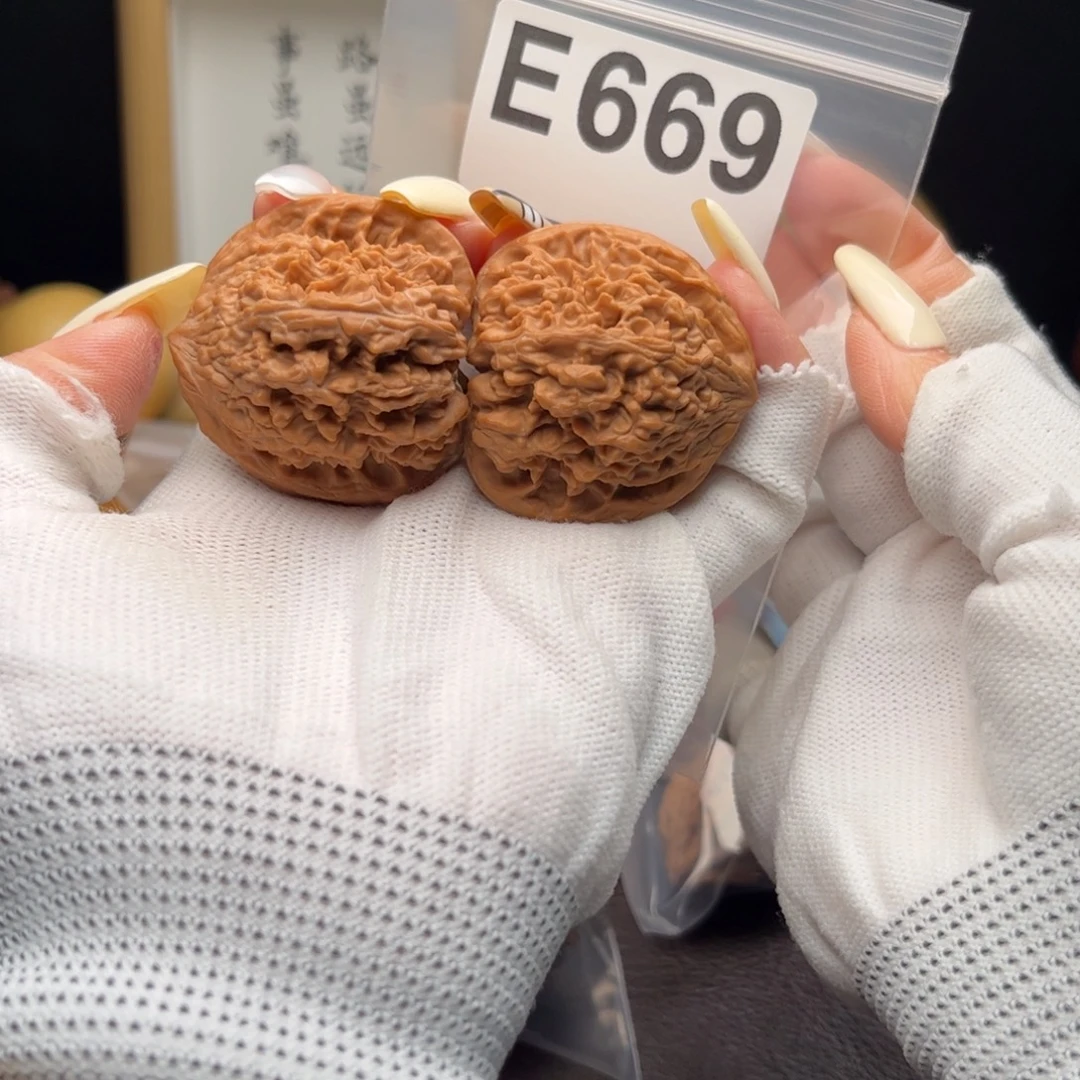 文玩核桃把件41蚂蚁塔e669