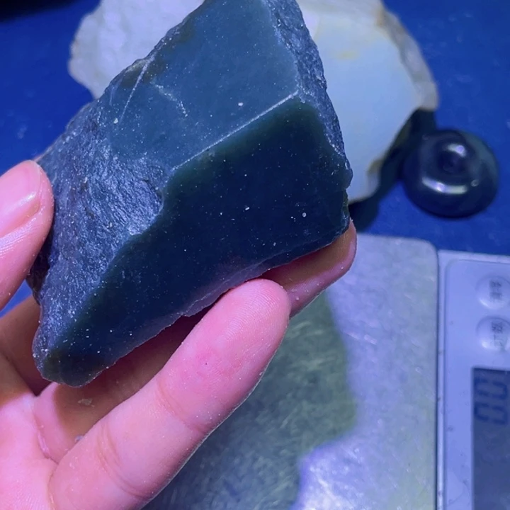 和田玉（糖玉）未镶嵌珠宝半成品