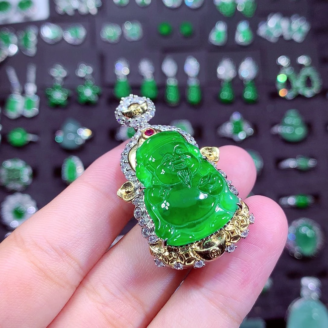 颈饰未镶嵌翡翠天然