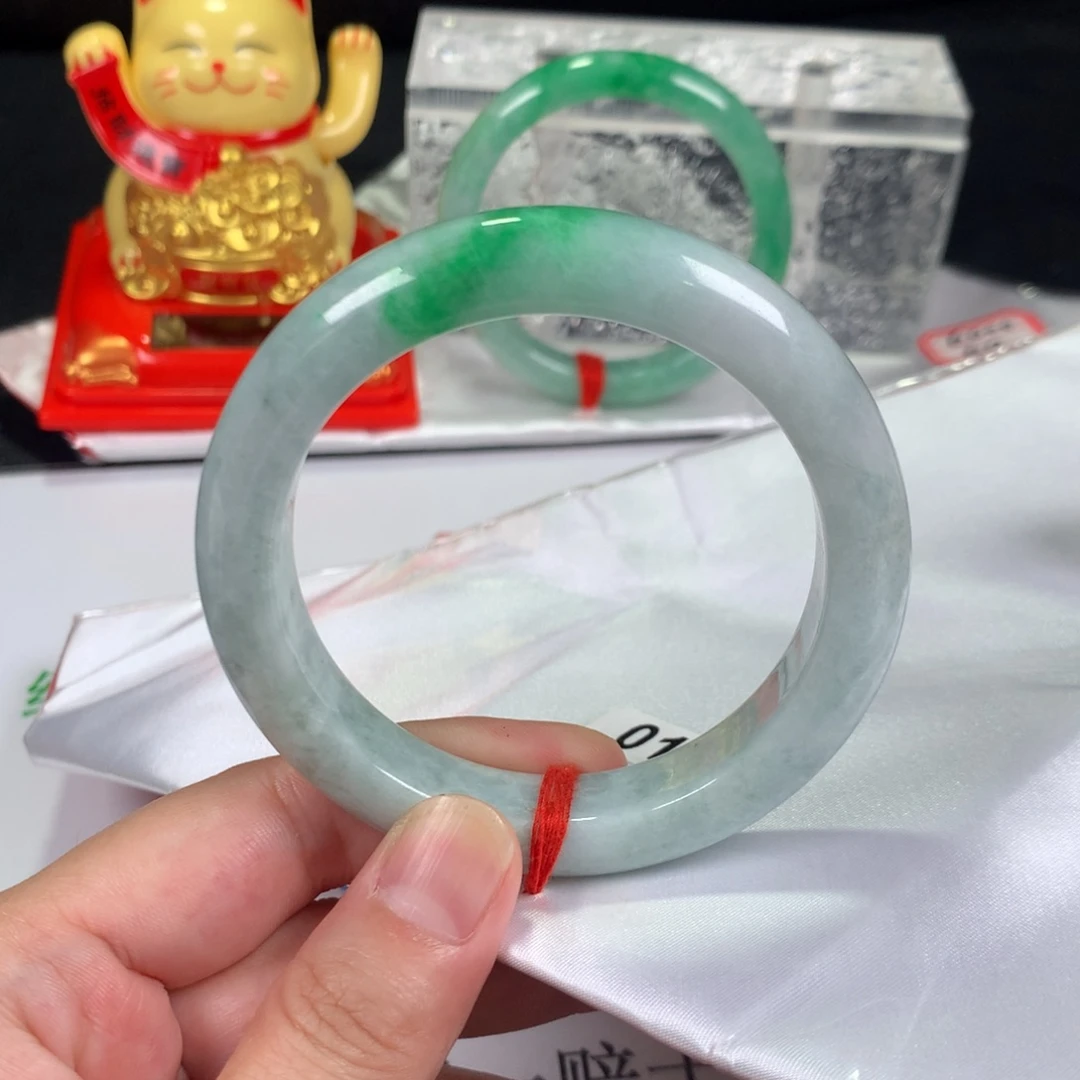 翡翠手镯未镶嵌0177