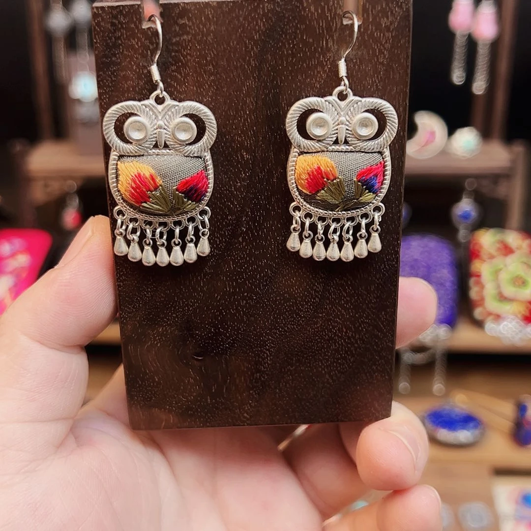 黄铜925银布艺手工刺绣