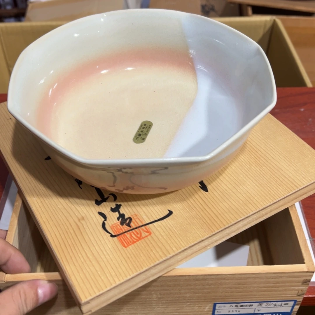 摆件陶瓷制品加工技术研究