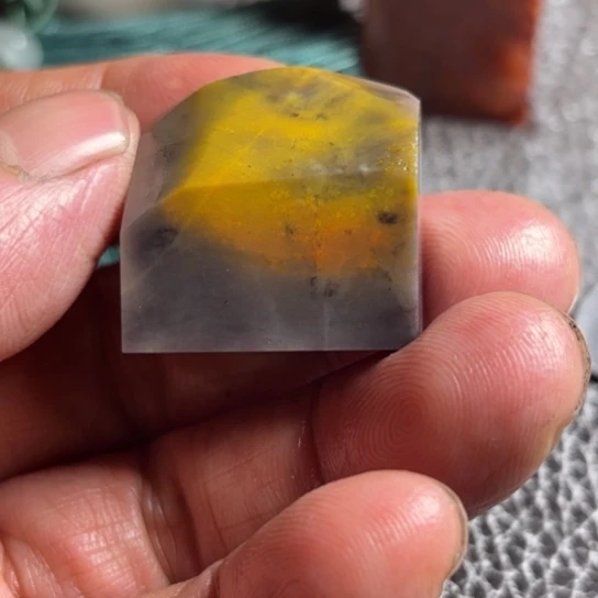 老挝石云**藤老挝精美素章