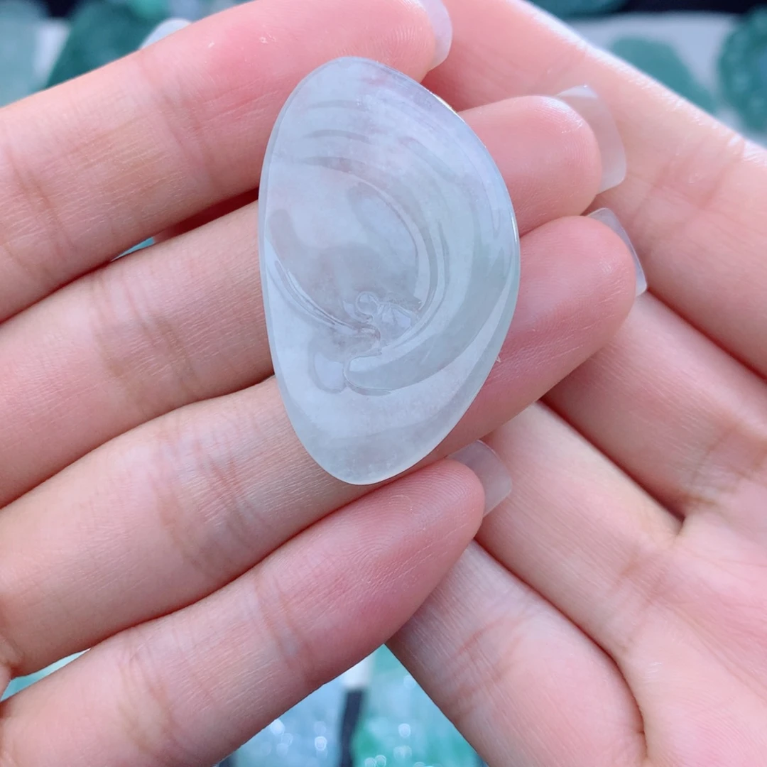 颈饰未镶嵌翡翠悟道