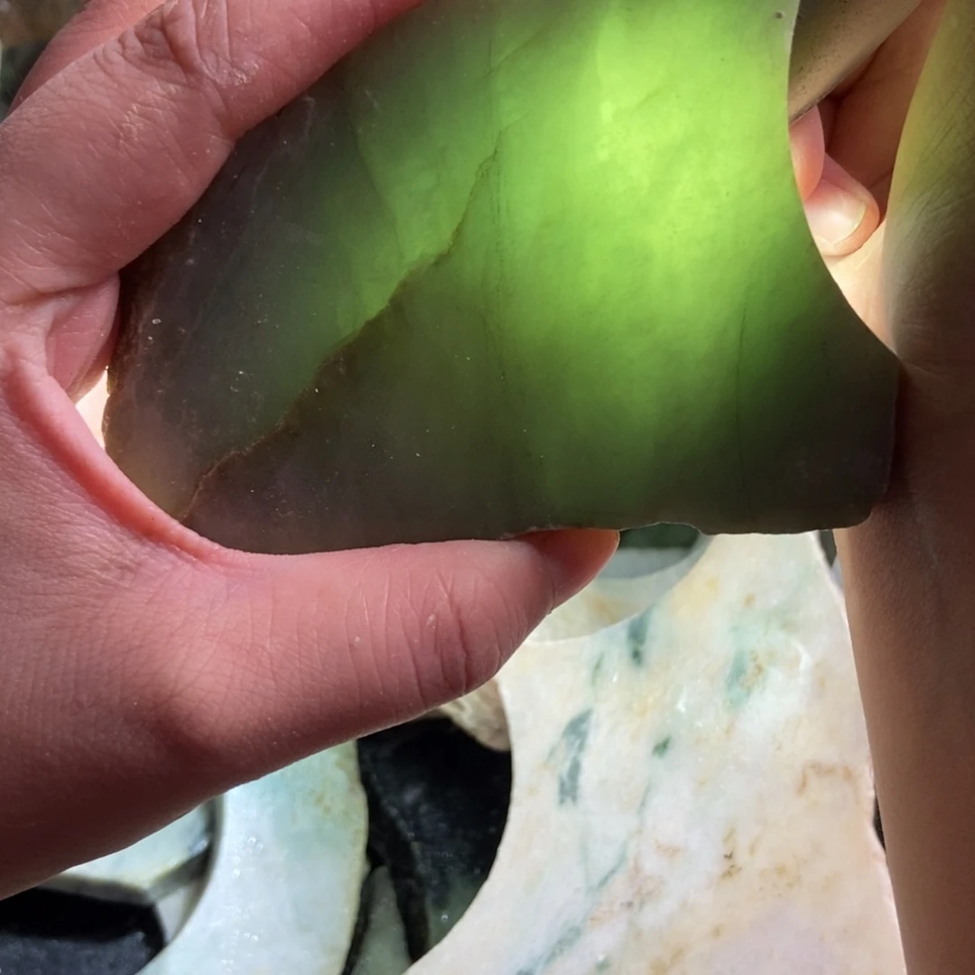 翡翠未镶嵌把件天然翡翠