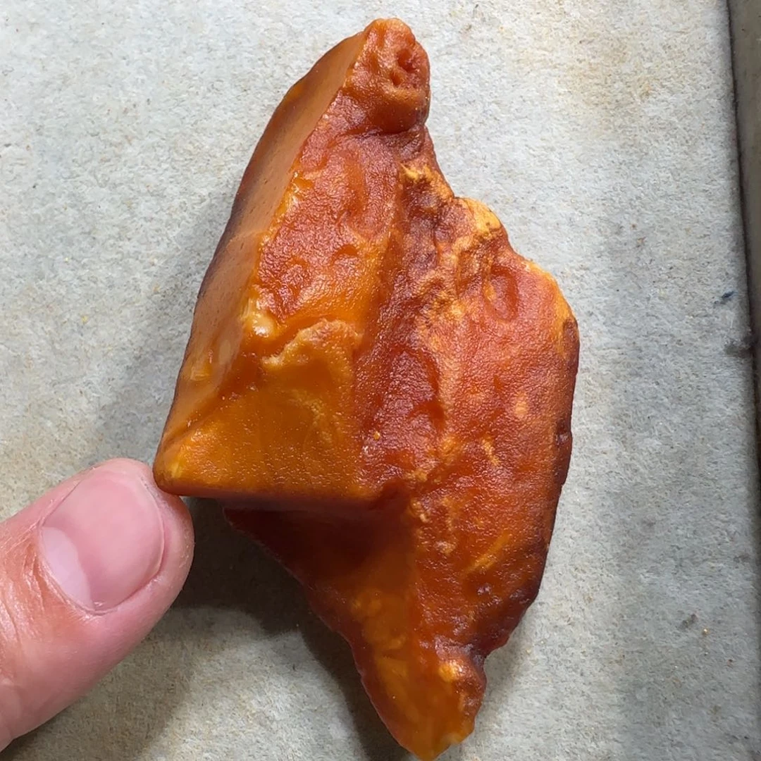 未镶嵌定制琥珀专属定制