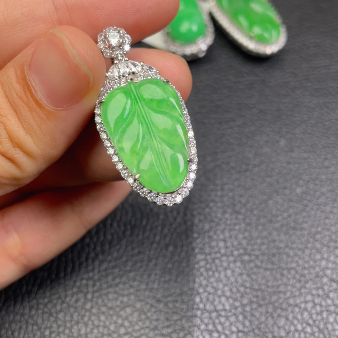 翡翠吊坠(不含链)银S925镶嵌