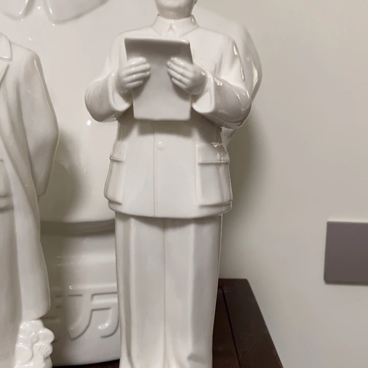 瓷片摆件家居设计的设计师设计风格