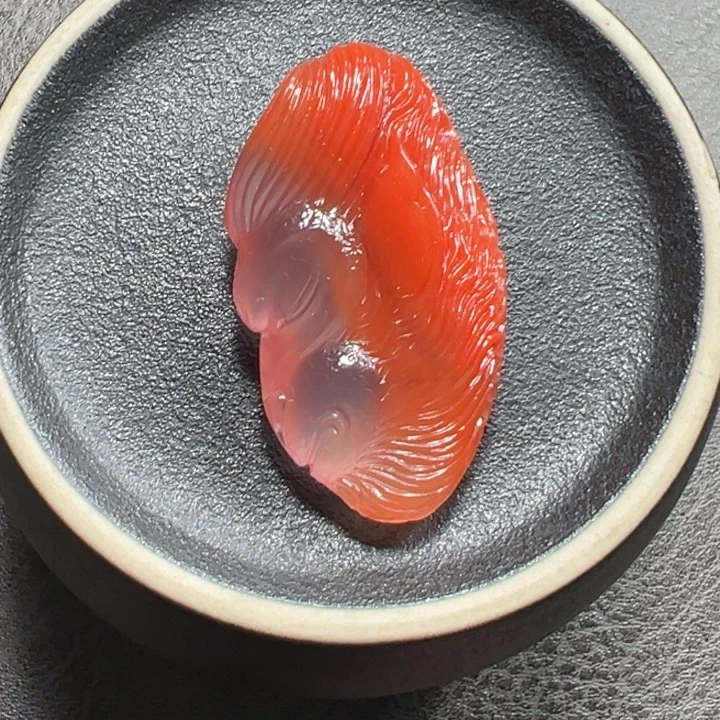 啤***泡南红玛瑙未镶嵌大圣挂件