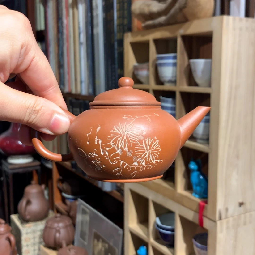 紫砂茶壶符合哥哥