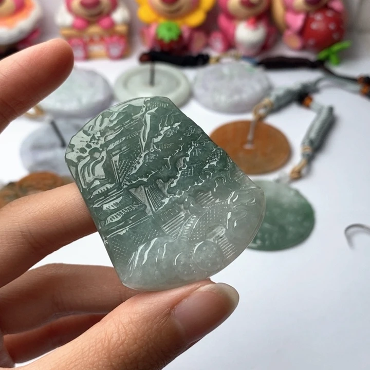 翡翠未镶嵌颈饰翡翠