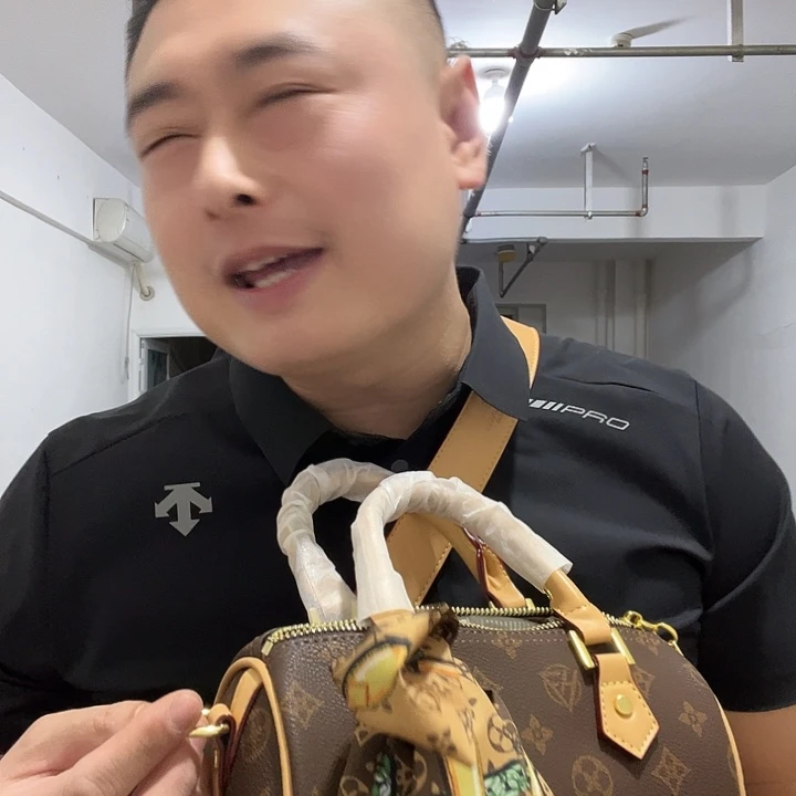 PVC水牛皮（革）麂皮（革）