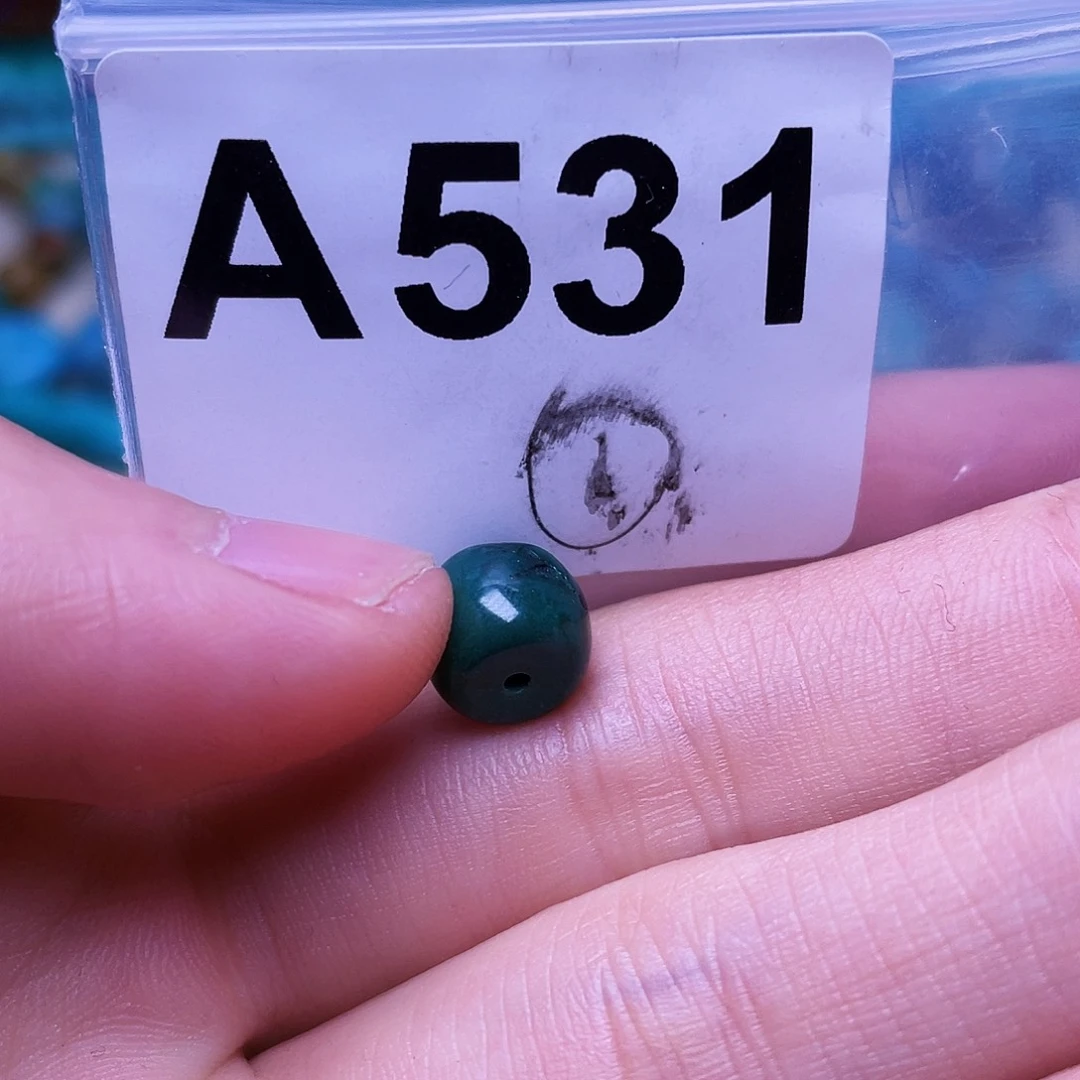 十堰原生态绿石头特色手工配饰