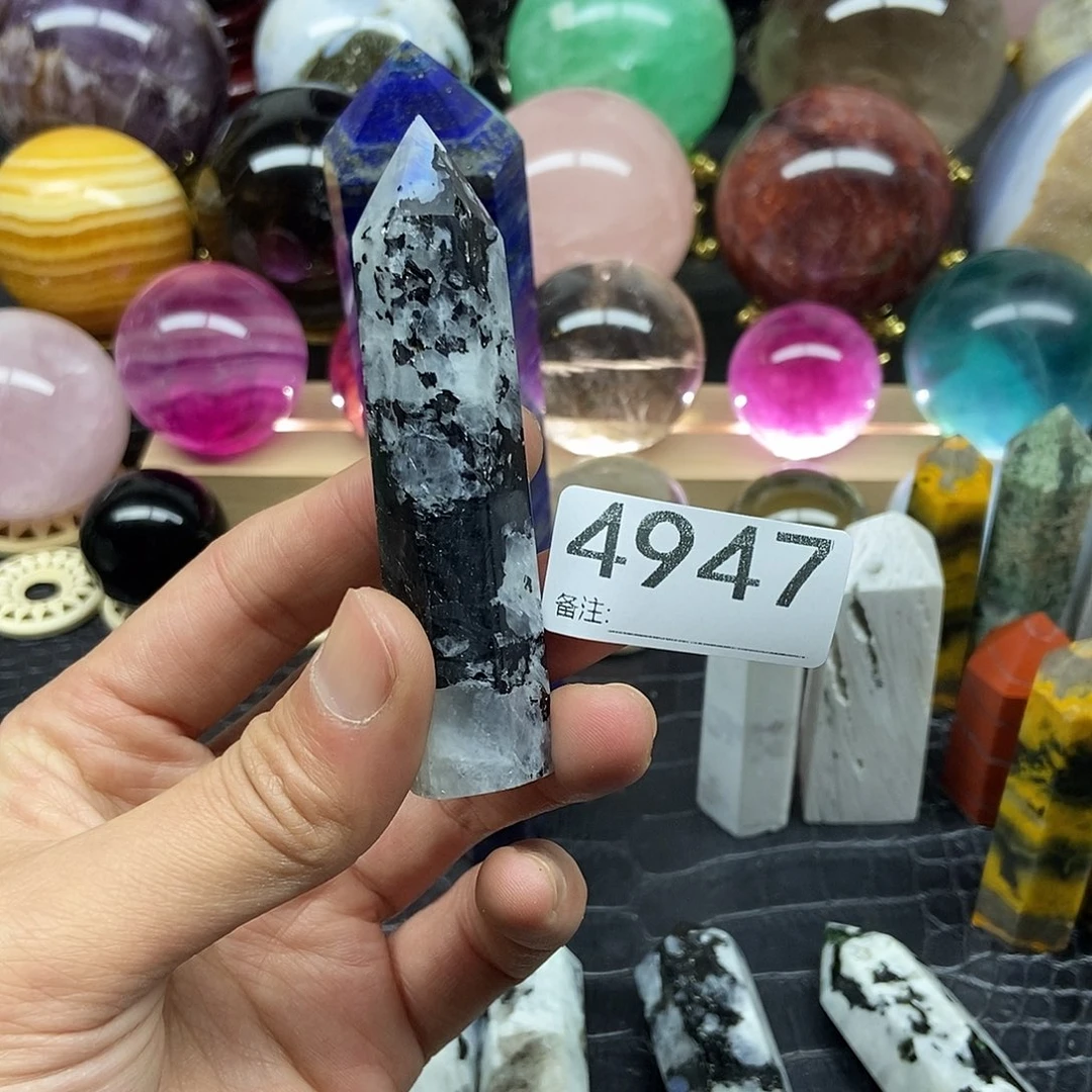 水晶摆件未镶嵌心****镜摆件