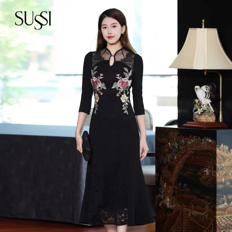 SUSSI/古色优雅黑色新中式长袖刺绣气质修身时尚蕾丝连衣裙显瘦女