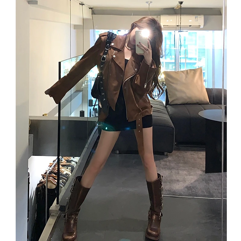 设计感棕色麂皮绒外套女短款秋季新款时尚复古机车夹克长袖上衣潮